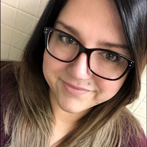 Meet your Posher, Serena